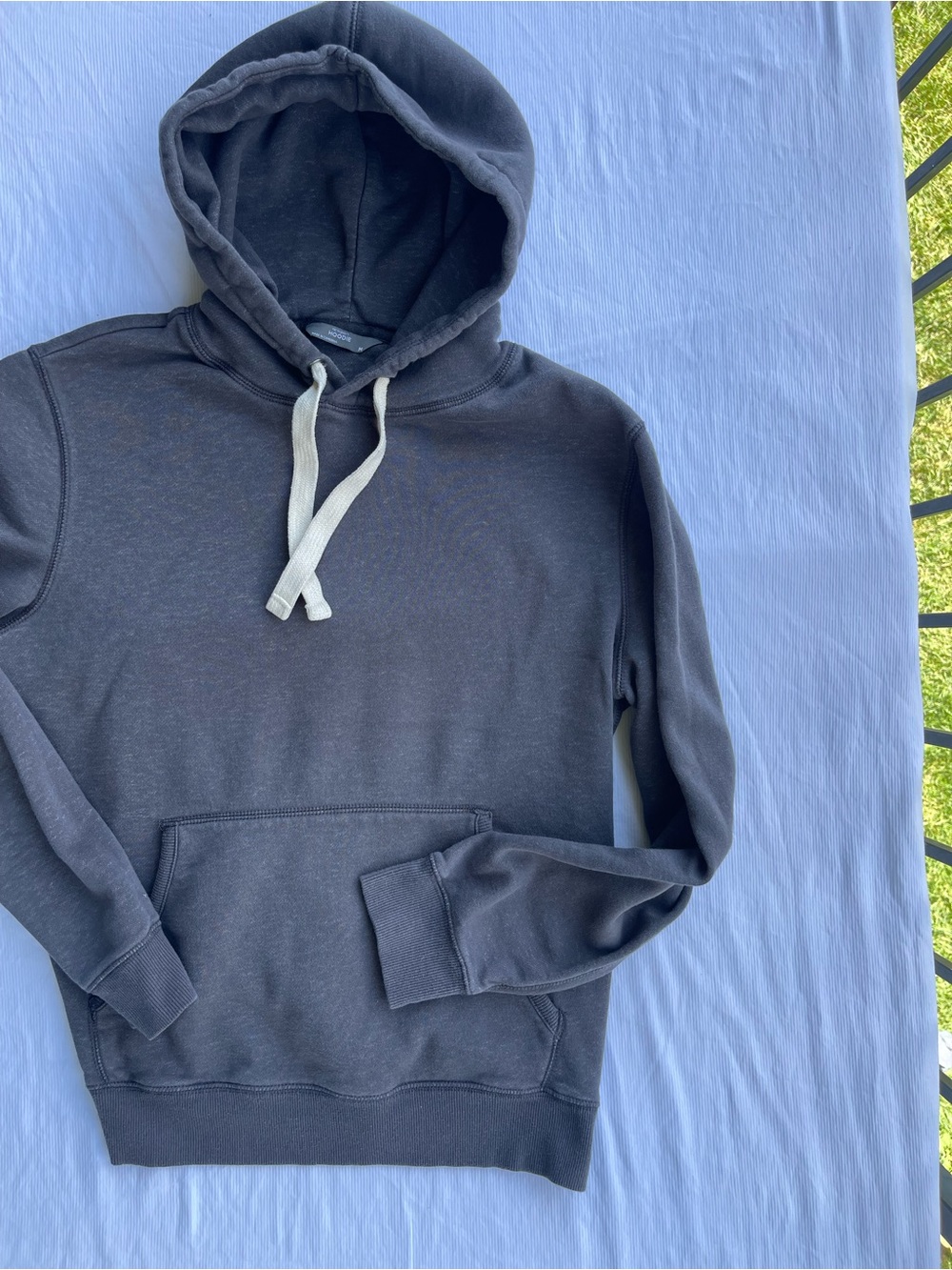 Classic Men's Hooded Pullover Sweatshirt - Charcoal